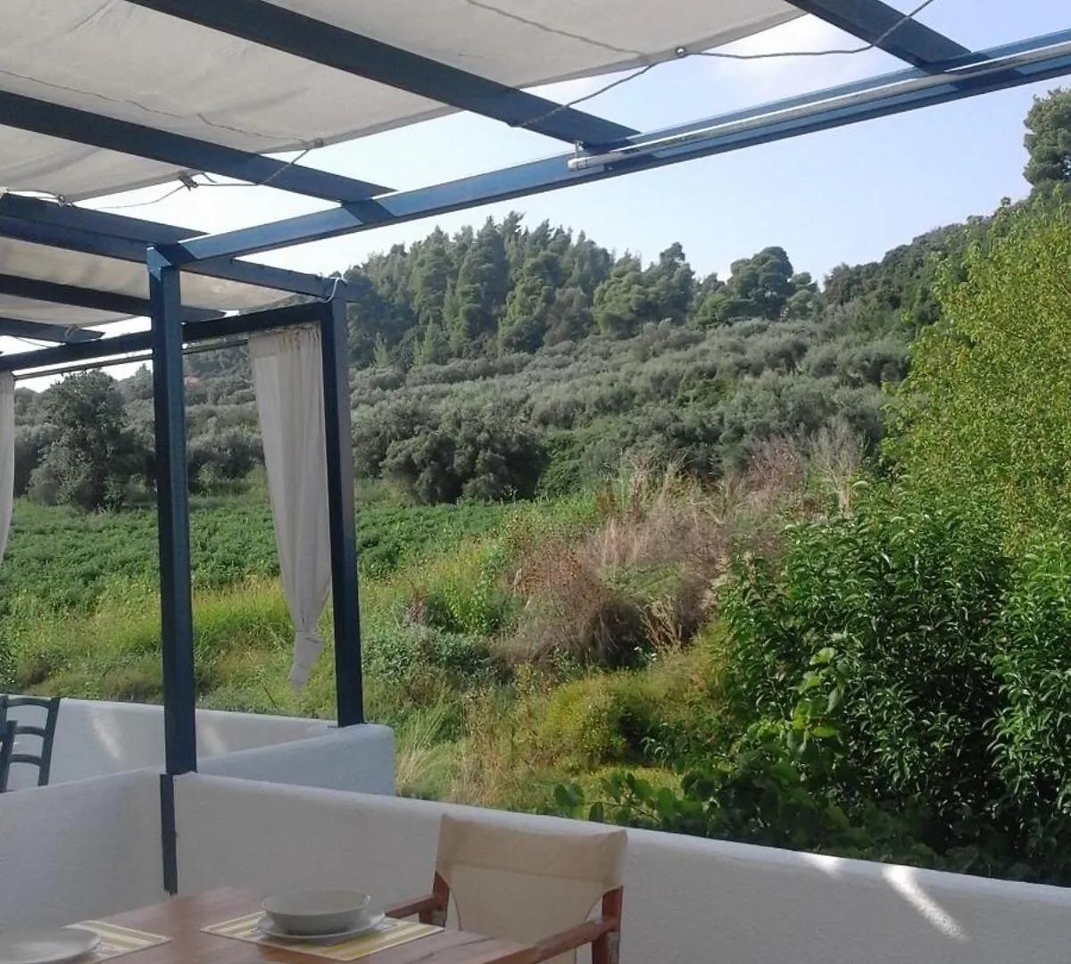 Summer House With Sea View And Garden Kriopigi